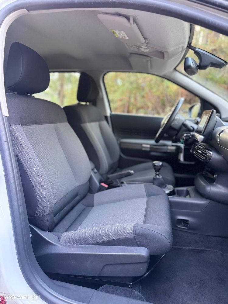 Citroën C4 Cactus 1.2 PureTech Feel Business - 17