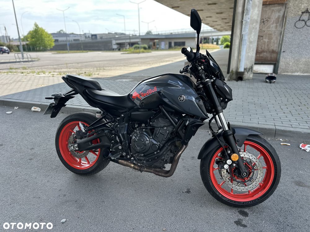 Yamaha MT - 7