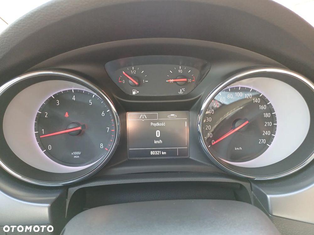 Opel Astra 1.4 T Enjoy - 18