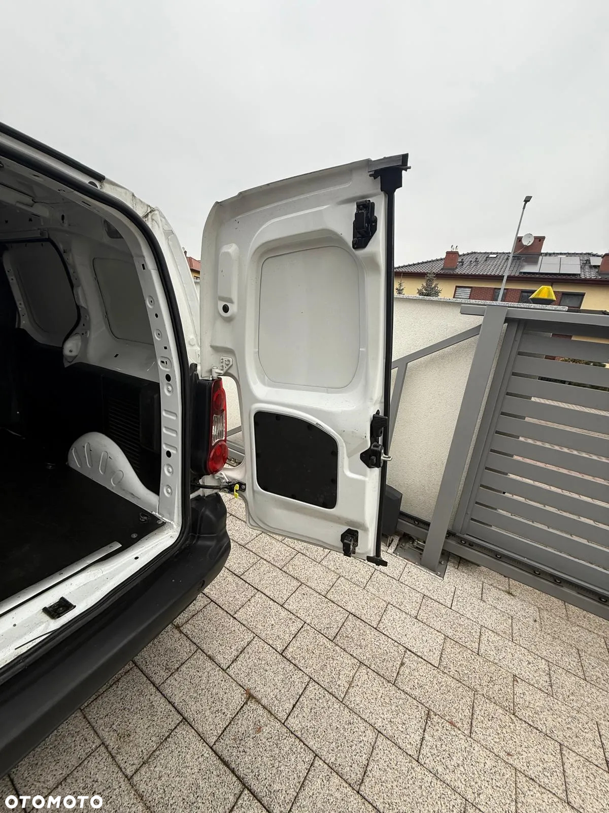 Peugeot Partner 1.6 BlueHDi L2 Pro (bryg.) - 9