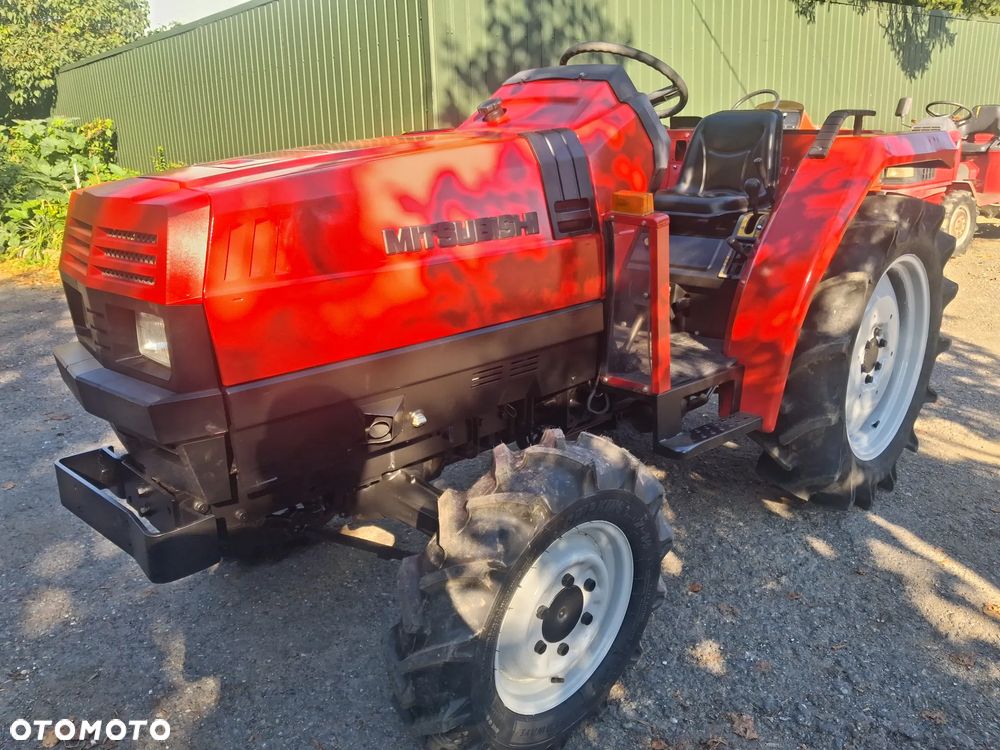 Mitsubishi Mt23 - 2