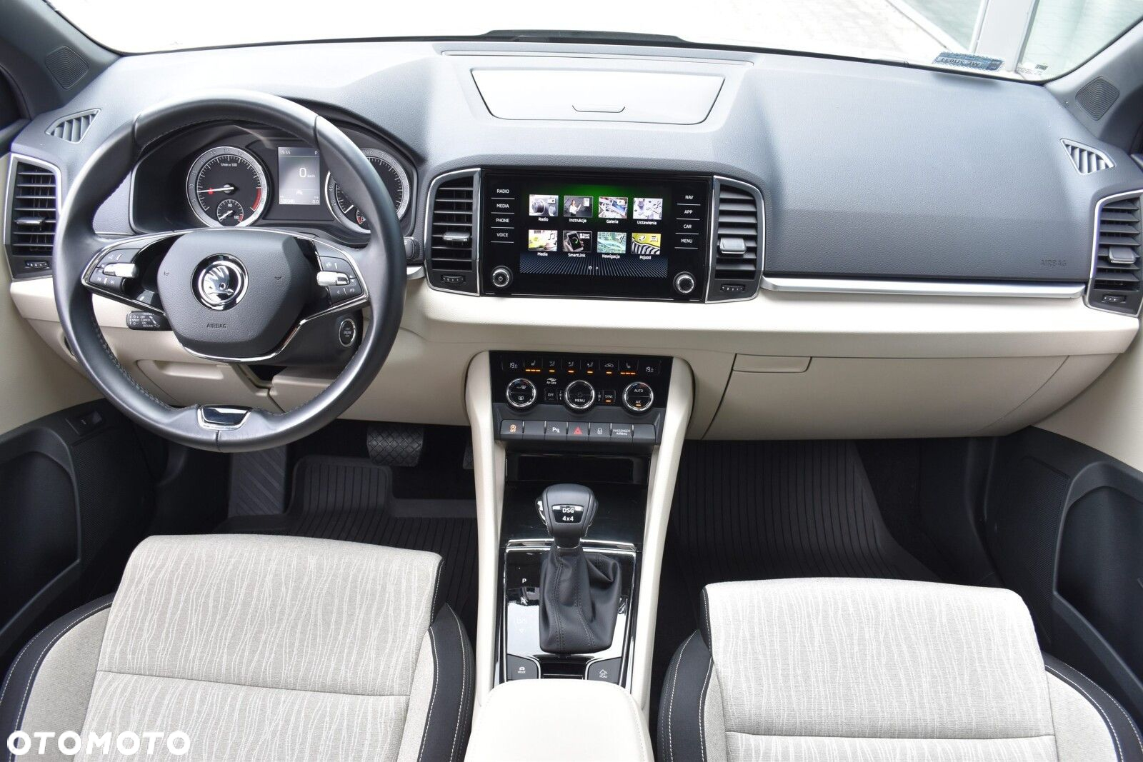 Skoda Karoq - 12