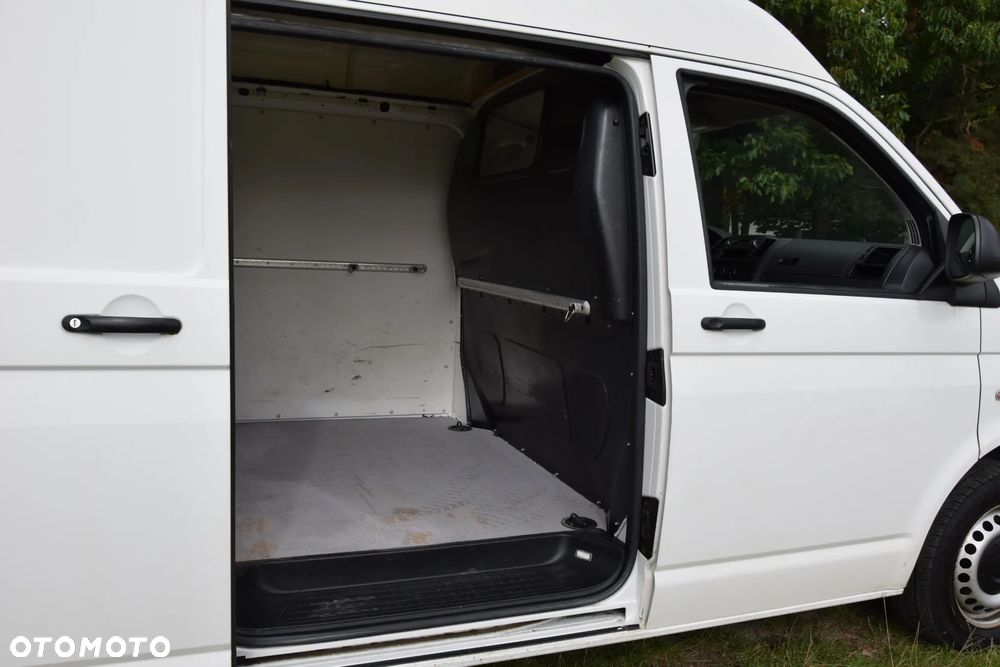 Volkswagen TRANSPORTER - 24