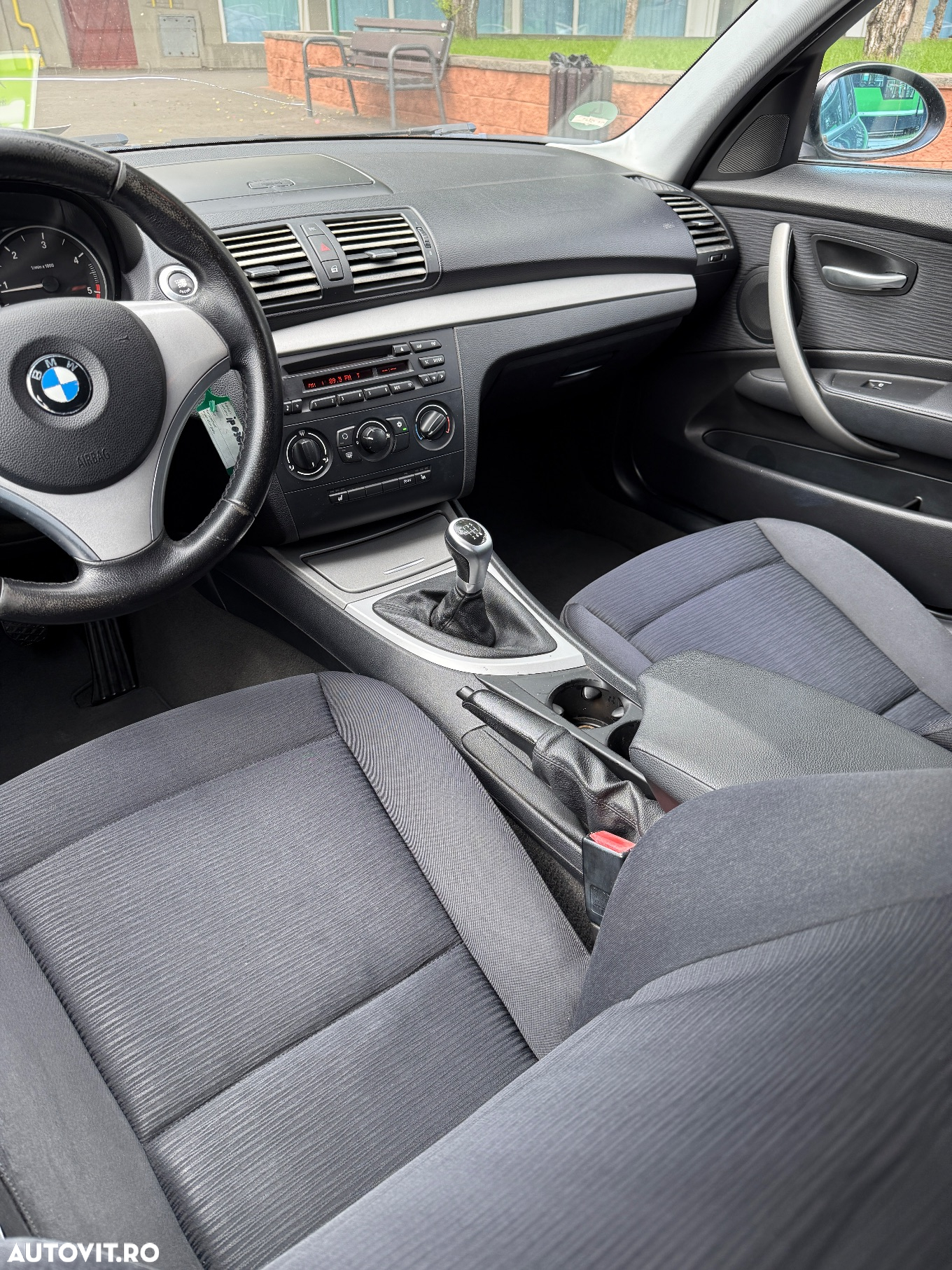 BMW Seria 1 118d - 3