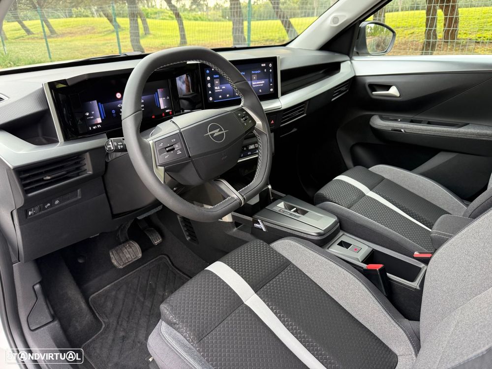 Opel Frontera 1.2 Hybrid GS eDCT - 38