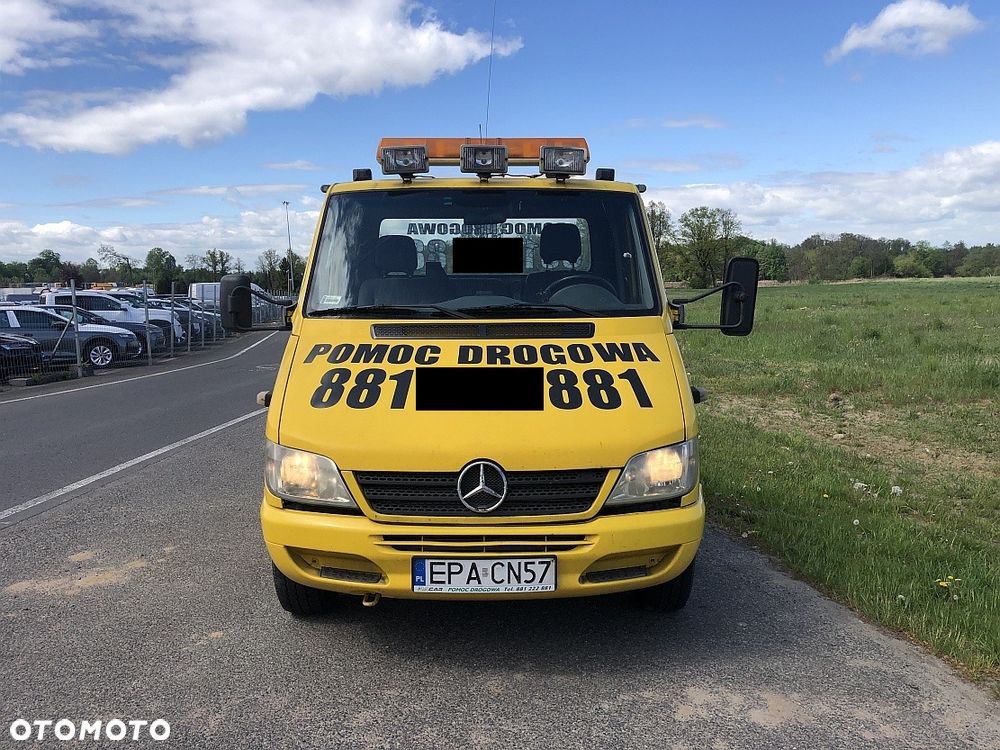 Mercedes-Benz Sprinter - 4