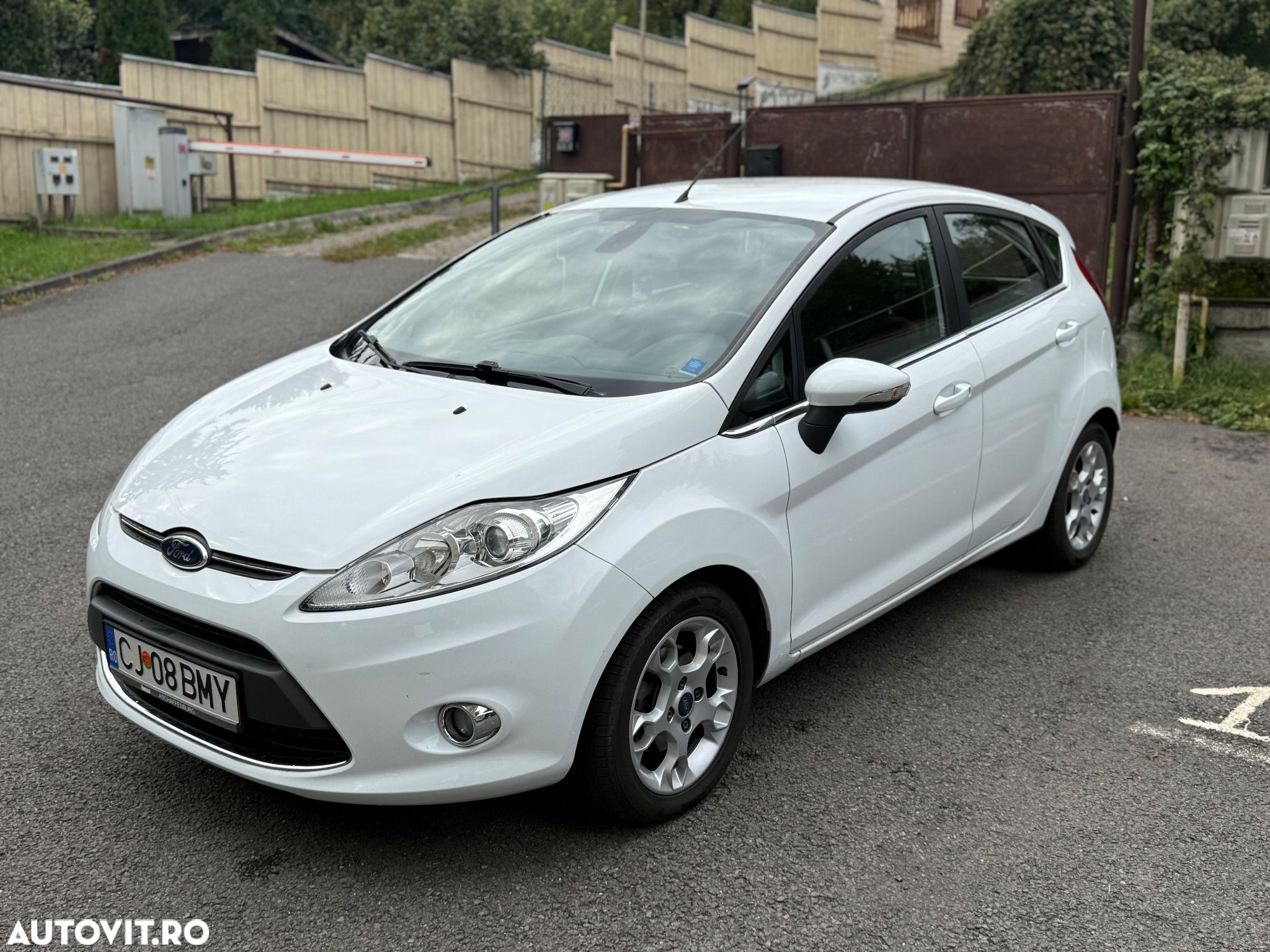 Ford Fiesta 1.25 Celebration - 1