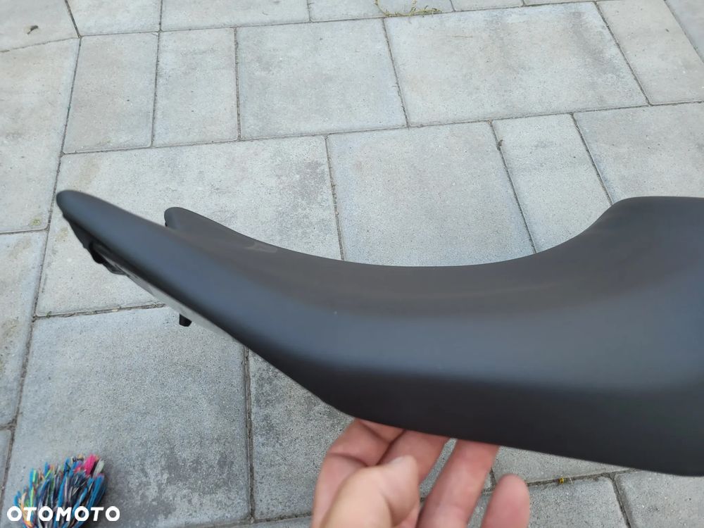 Siedzenie kierowcy, fotel, kanapa przód KTM 125 390 Duke - 9