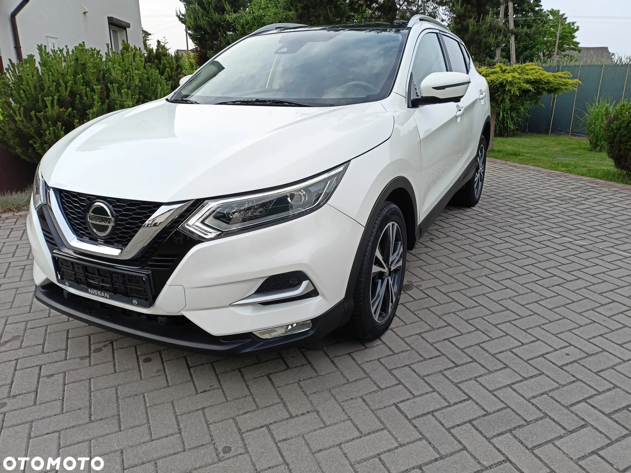 Nissan Qashqai 1.7 dCi 4x4 N-Connecta - 30