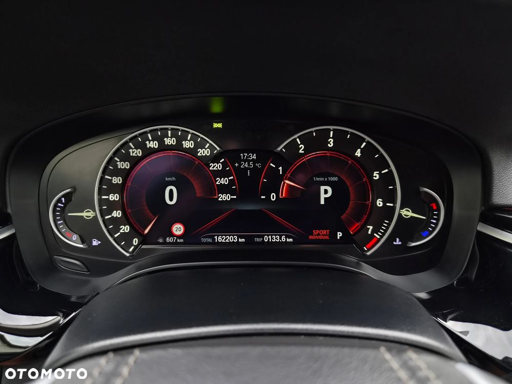 BMW Seria 5 530i Luxury Line - 18
