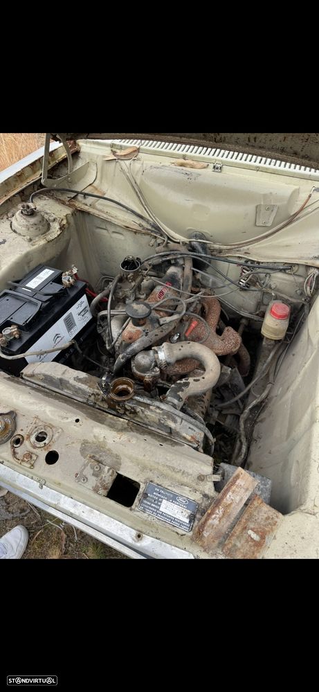 Ford Escort - 4