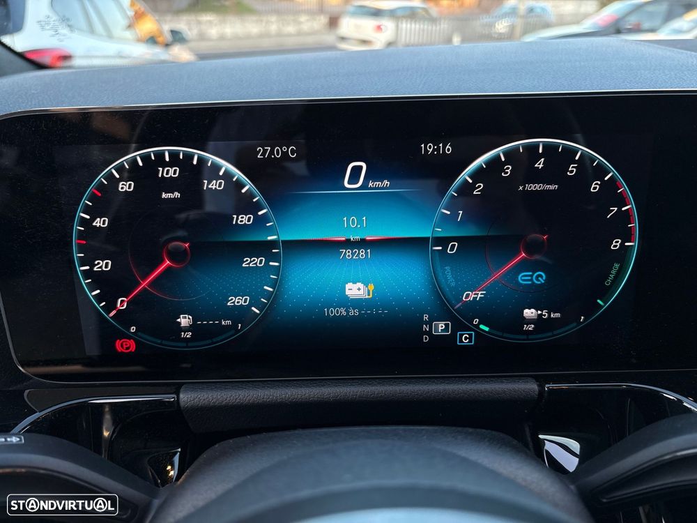 Mercedes-Benz GLA 250 e AMG Line - 47