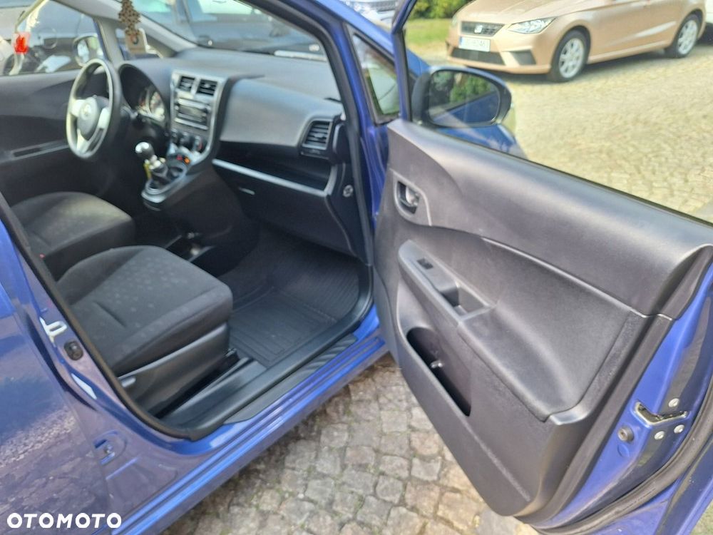 Toyota Verso S 1.33 VVT-i Cool - 17