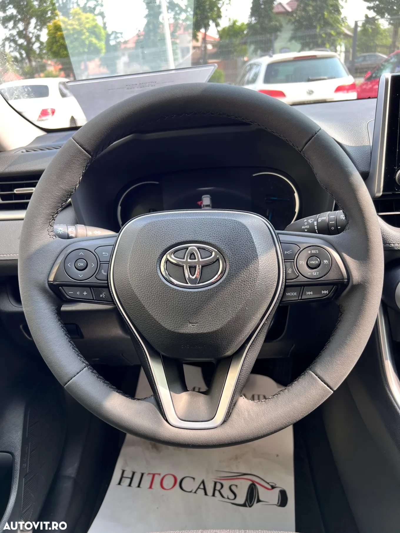 Toyota RAV4 - 11