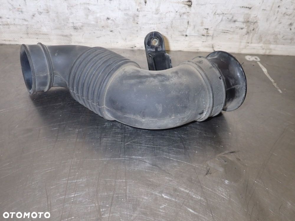 PRZEWÓD POWIETRZA SUZUKI SWIFT IV 1.3 LIFT - 4