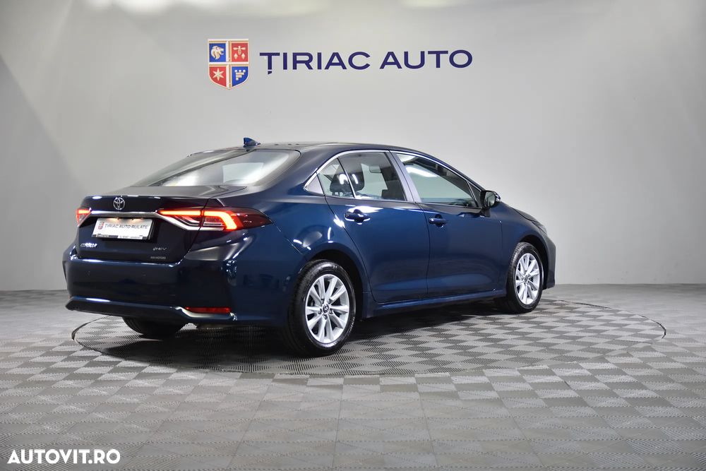 Toyota Corolla - 6
