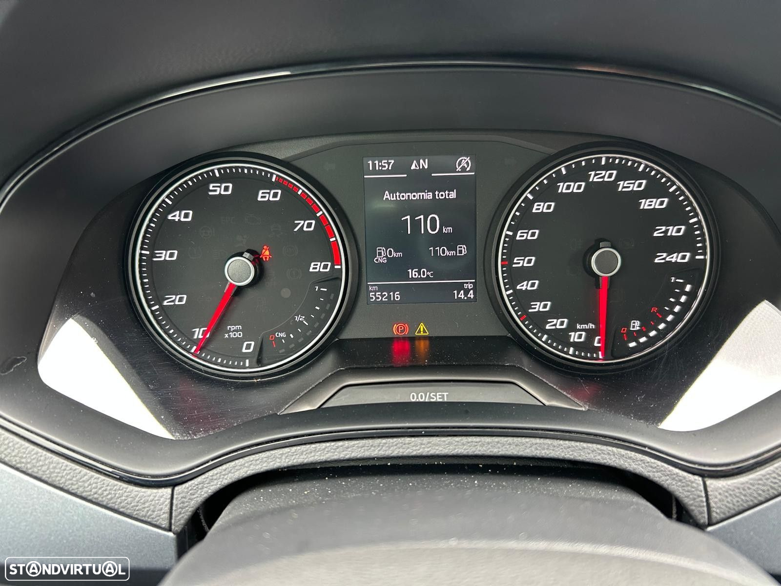 SEAT Arona 1.0 TGI Style - 30