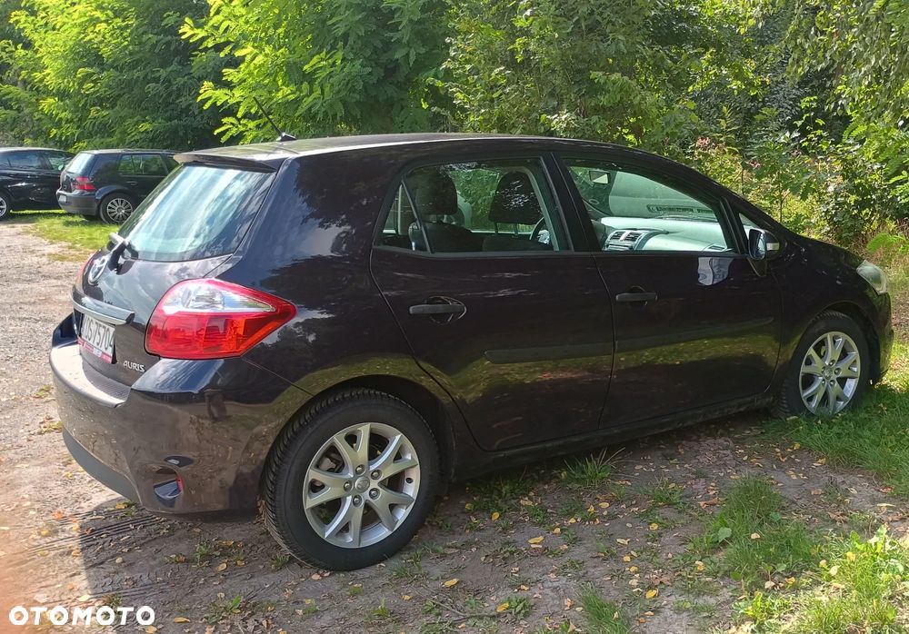 Toyota Auris 1.4 D-4D 2010 - 4