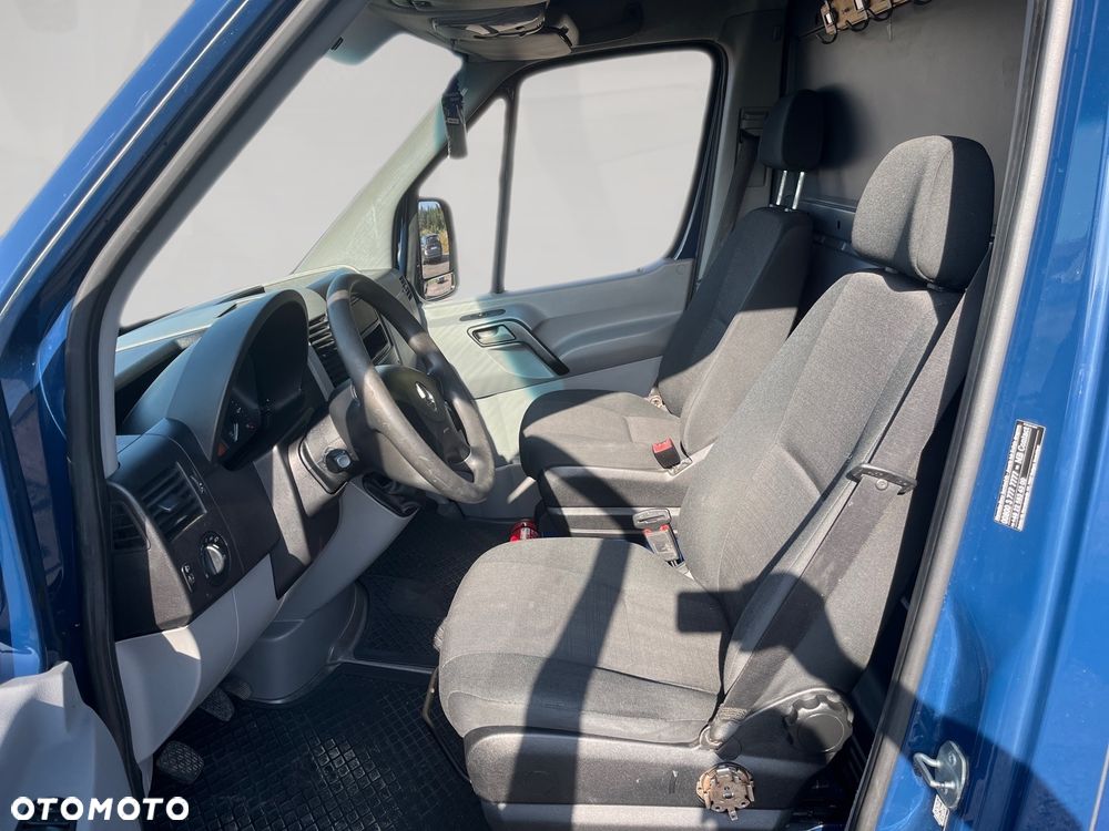 Mercedes-Benz Sprinter - 5