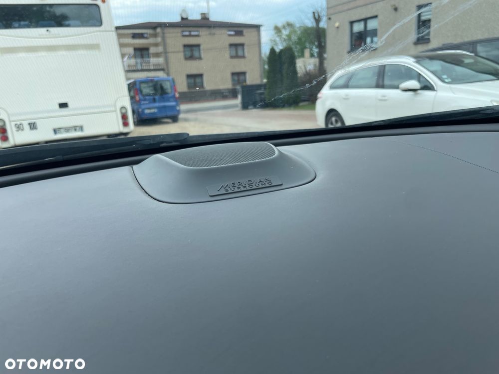 Jaguar XF 35t AWD Pure - 31