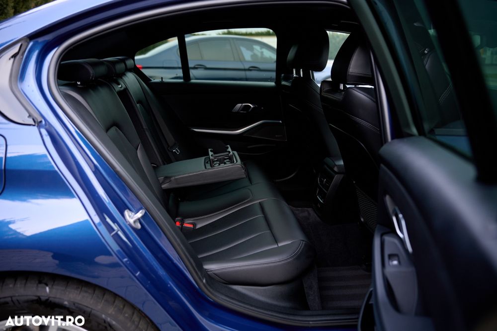 BMW Seria 3 - 21