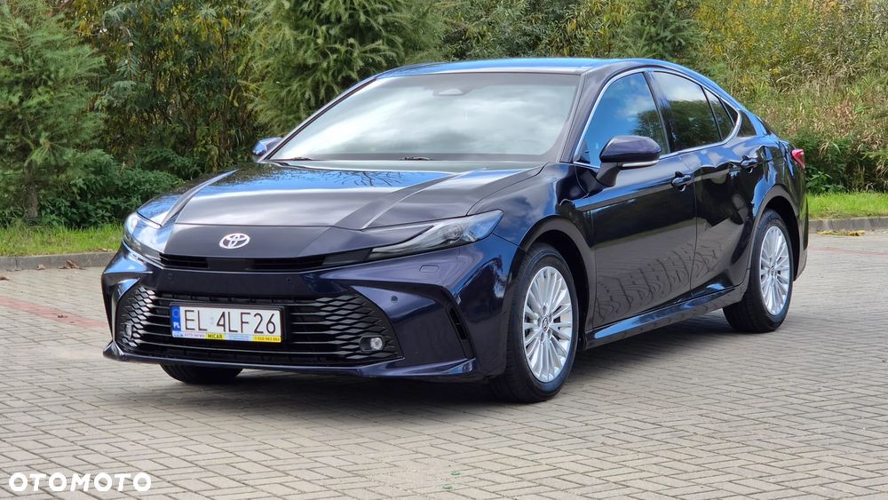 Toyota Camry 2.5 Hybrid Dynamic Force Prestige e-CVT - 2