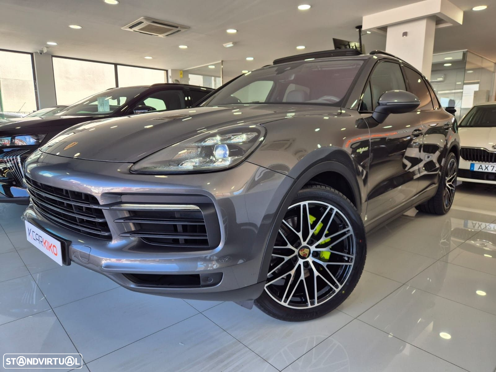 Porsche Cayenne E-Hybrid - 2