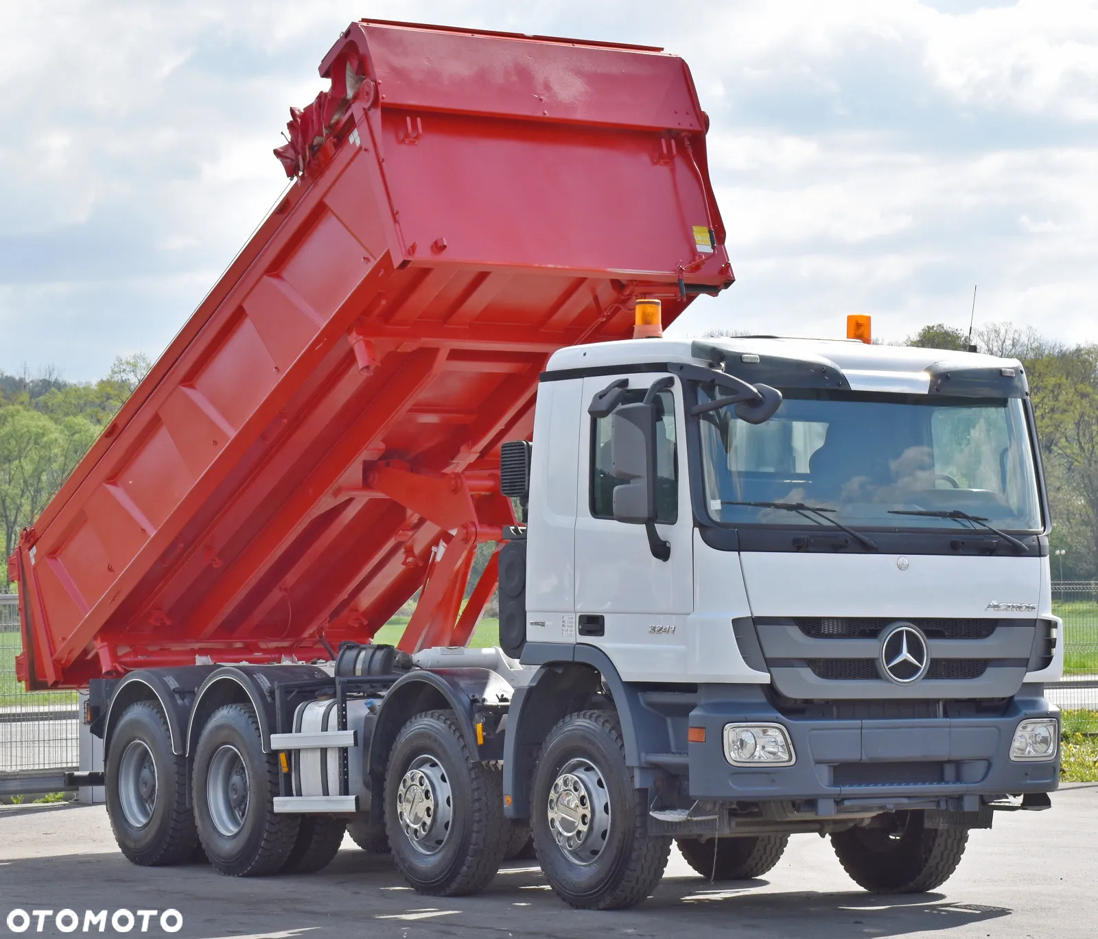 Mercedes-Benz ACTROS 3241*WYWROTKA 5,70m + BORDMATIC / 8x4 - 4