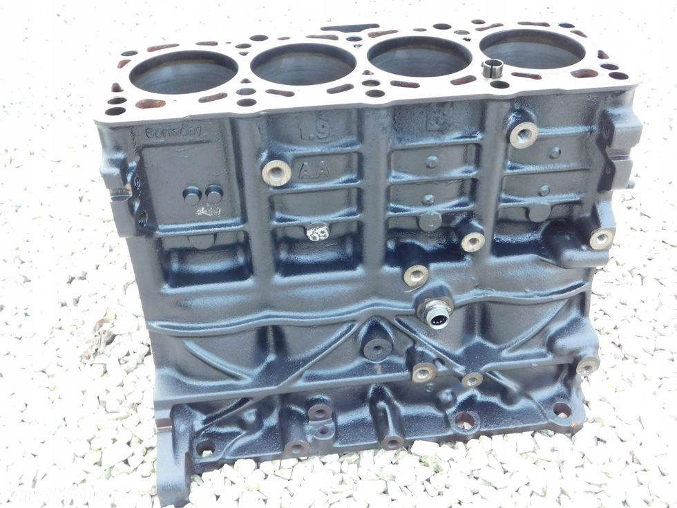 Blok silnika 1.9 TDI VW Passat B5 Audi A4 B6 A6 C5 AWX AVF Skoda Superb - 4