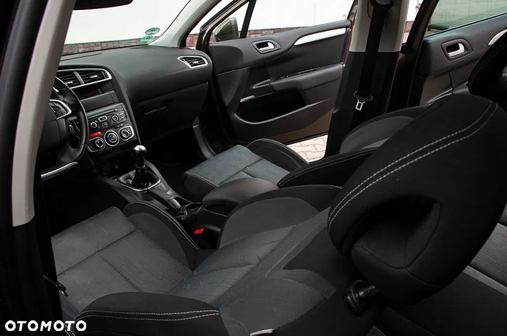 Citroën C4 VTi 120 Attraction - 25