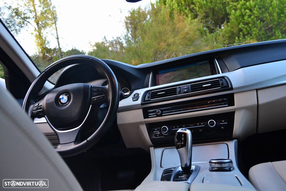 BMW 518 d Line Luxury Auto - 15