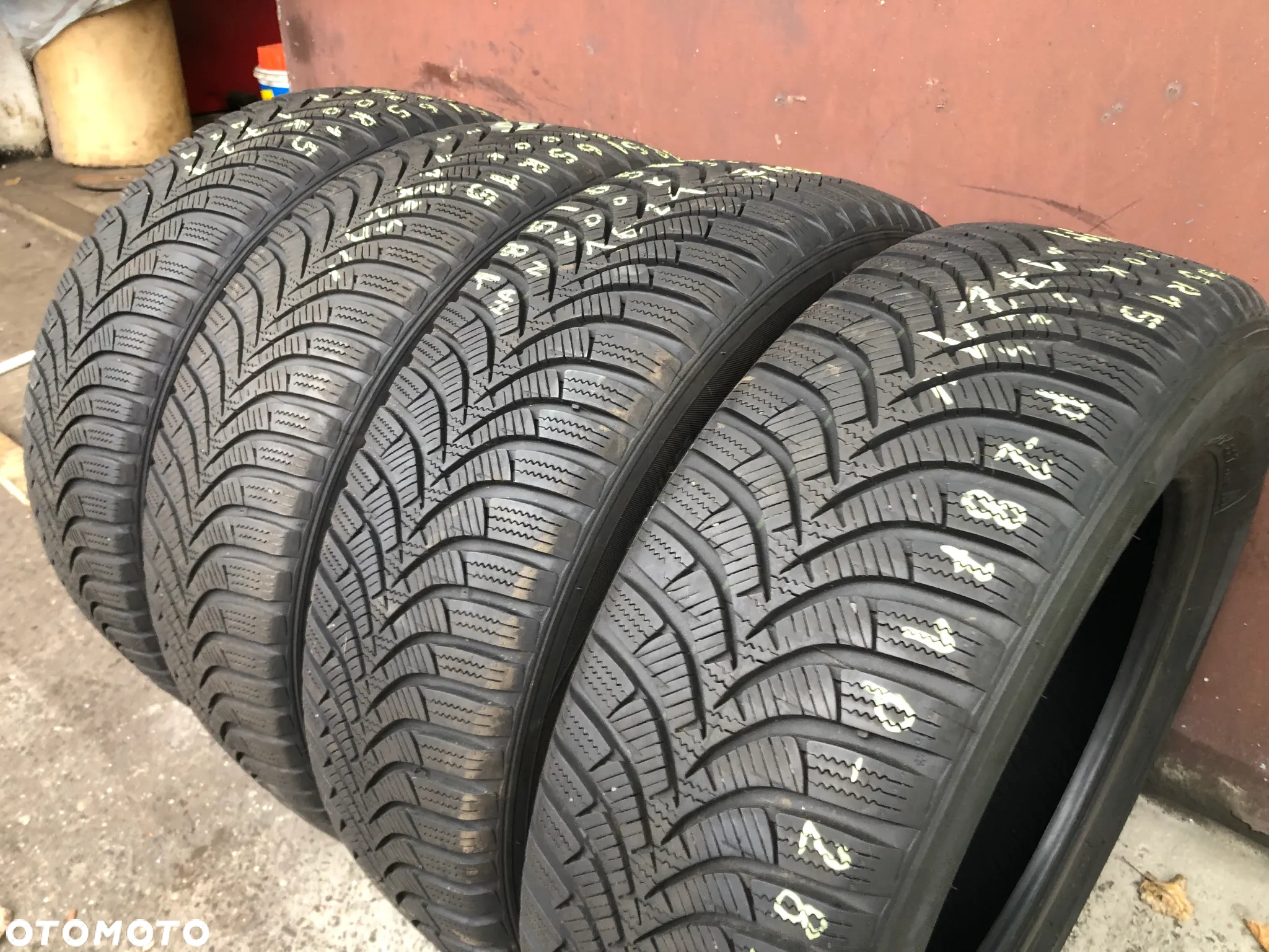 Opony Zimowe 185/65 R15 88T Bieżnik 7MM i 5 MM 2021r Hankook Winter i*cept RS2 Komplet - Gwarancja Wysyłka Montaż - 2