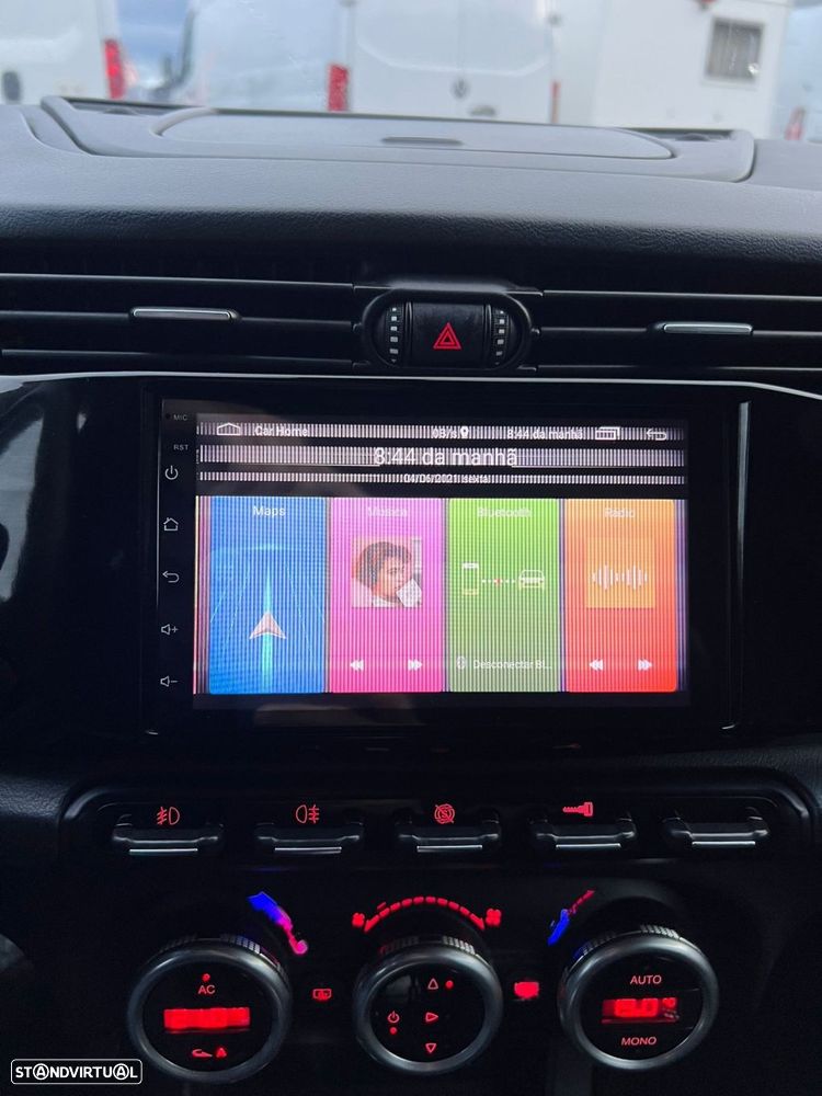 Alfa Romeo Giulietta 1.6 JTDM Distinctive - 35