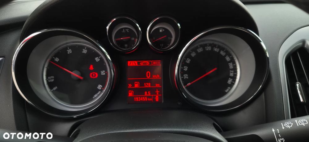 Opel Astra 1.6 CDTI Sport - 26