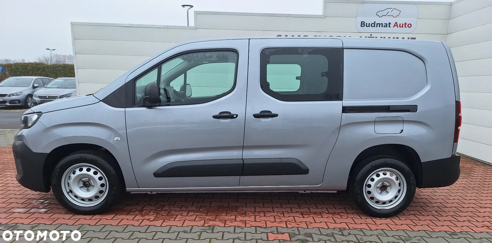 Peugeot Partner Furgon 5-miejscowy BlueHDi 130 KM S&S EAT8 - 2