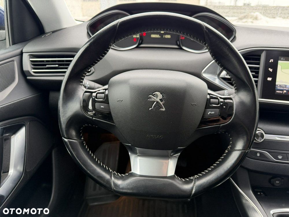 Peugeot 308 - 35