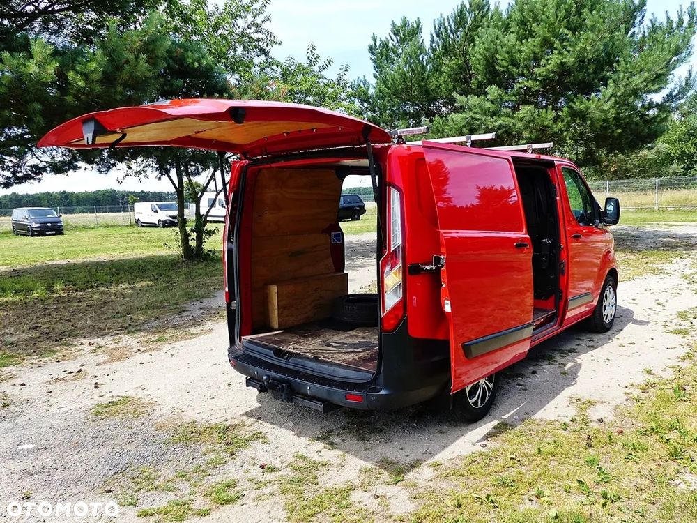 Ford TRANSIT CUSTOM - 10