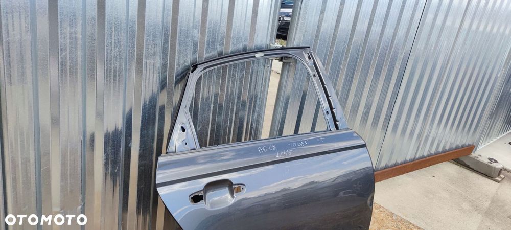 DRZWI PRAWY TYŁ AUDI A6 C7 LZ7S SEDAN USZKODZONE - 1