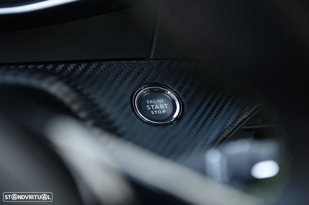 Peugeot 2008 PureTech 130 Stop&Start GT-Line Edition - 29