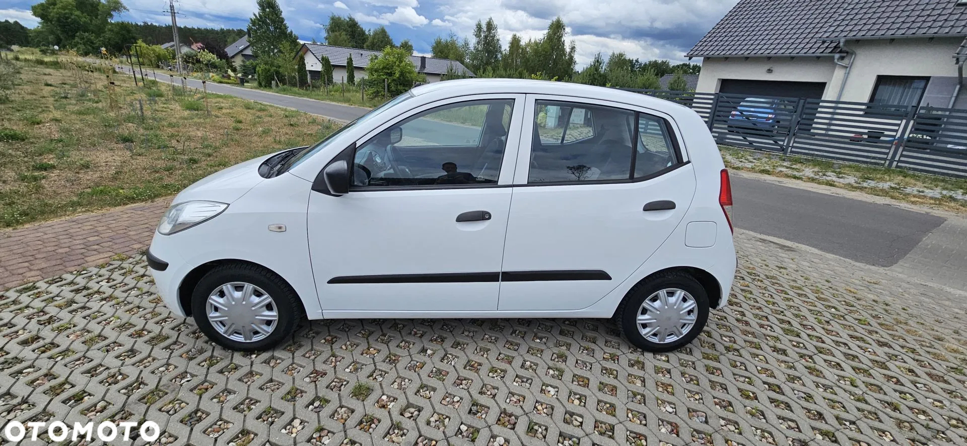Hyundai i10 1.1 Edition Plus - 8