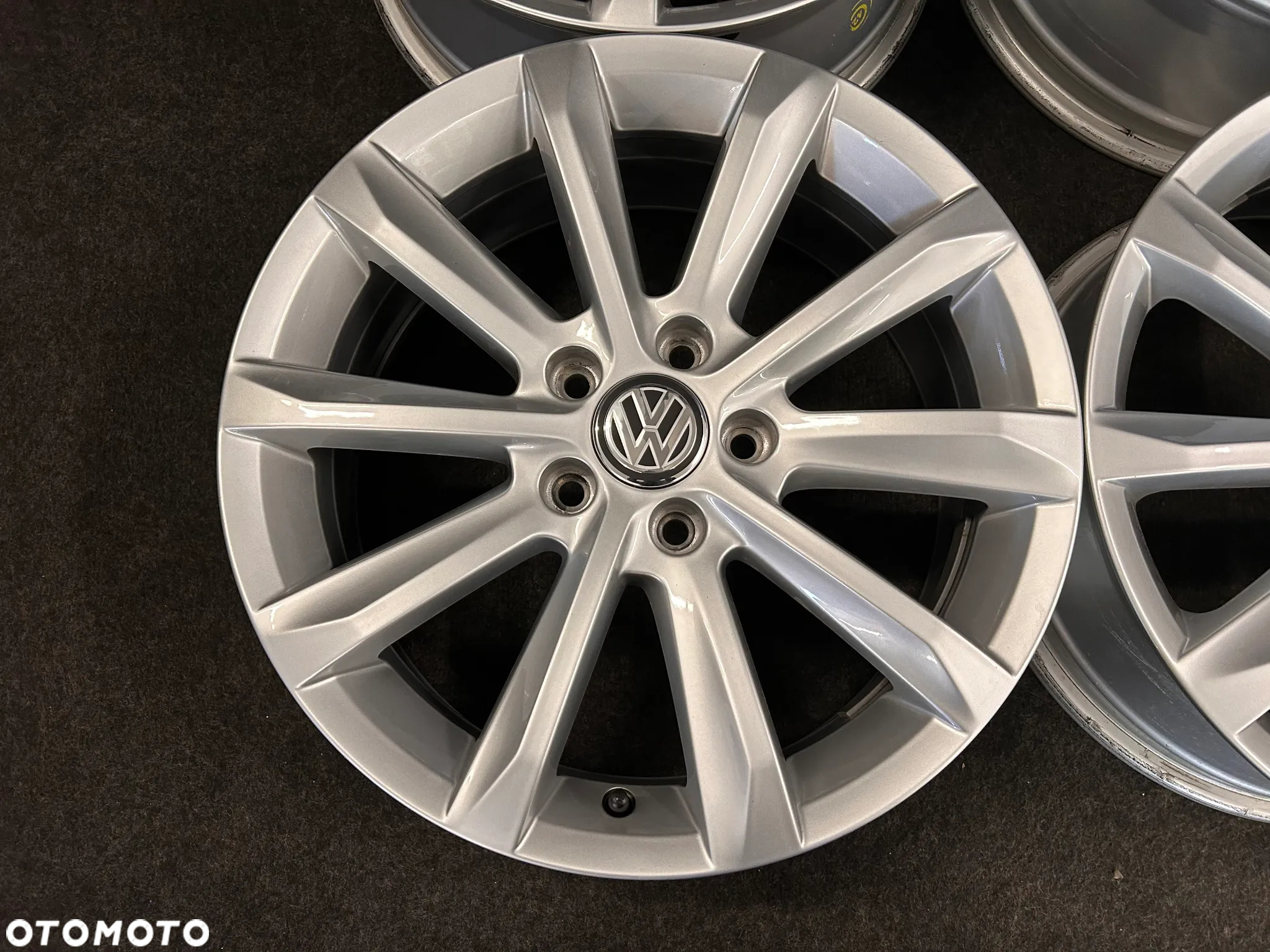 Alufelgi VW Passat B8, B7, Tiguan, Touran 17 cali 5x112 4szt. Ładne! - 9