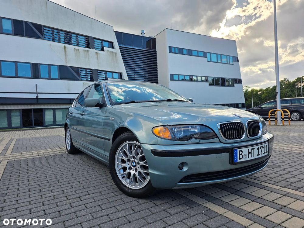 BMW Seria 3 2001 photo 4