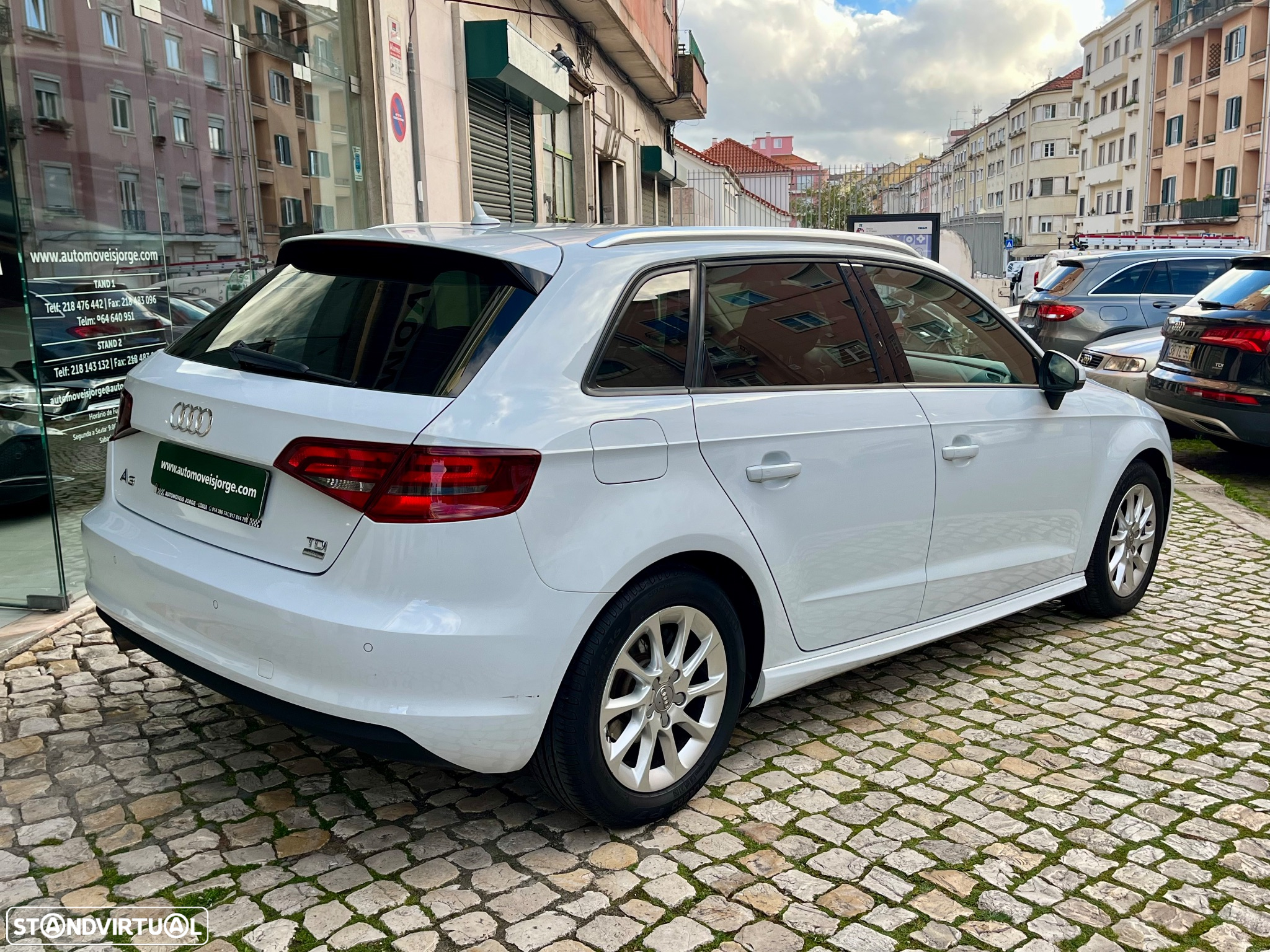 Audi A3 Sportback 1.6 TDI Attraction Ultra - 6