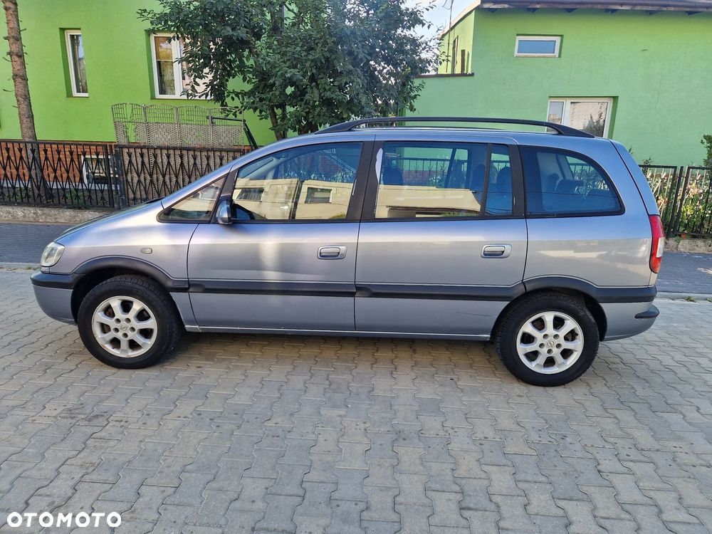 Opel Zafira 1.8 16V Comfort - 7
