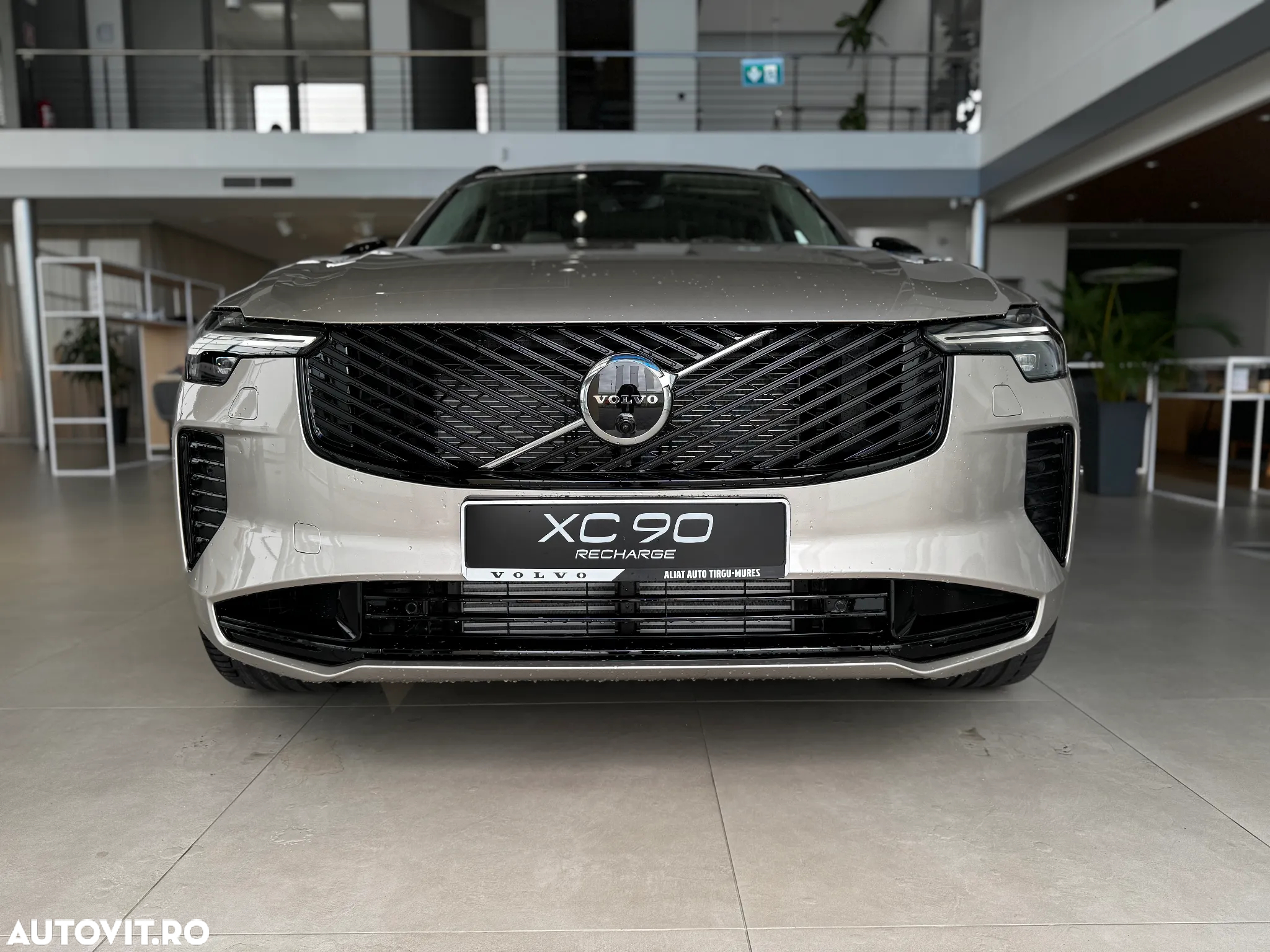 Volvo XC 90 Recharge T8 AWD Ultimate Dark - 3