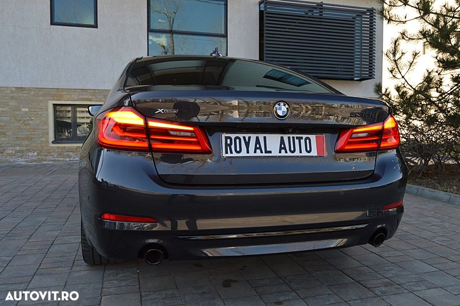 BMW Seria 5 530d xDrive Aut. Luxury Line - 18