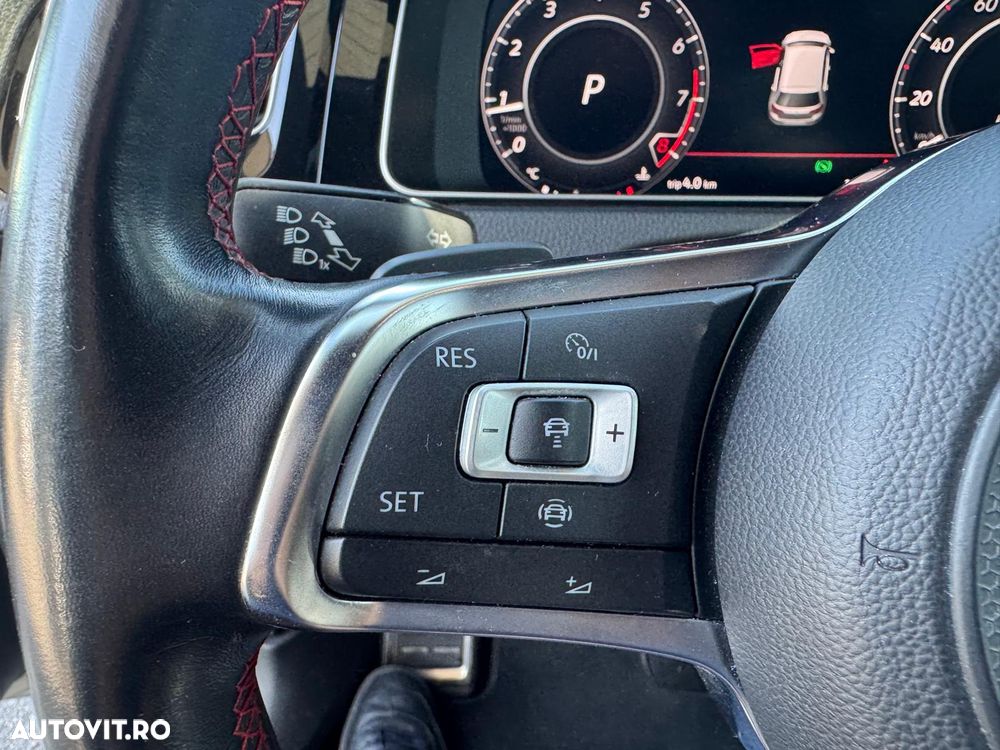 Volkswagen Golf 2.0 TSI DSG GTI Performance - 10