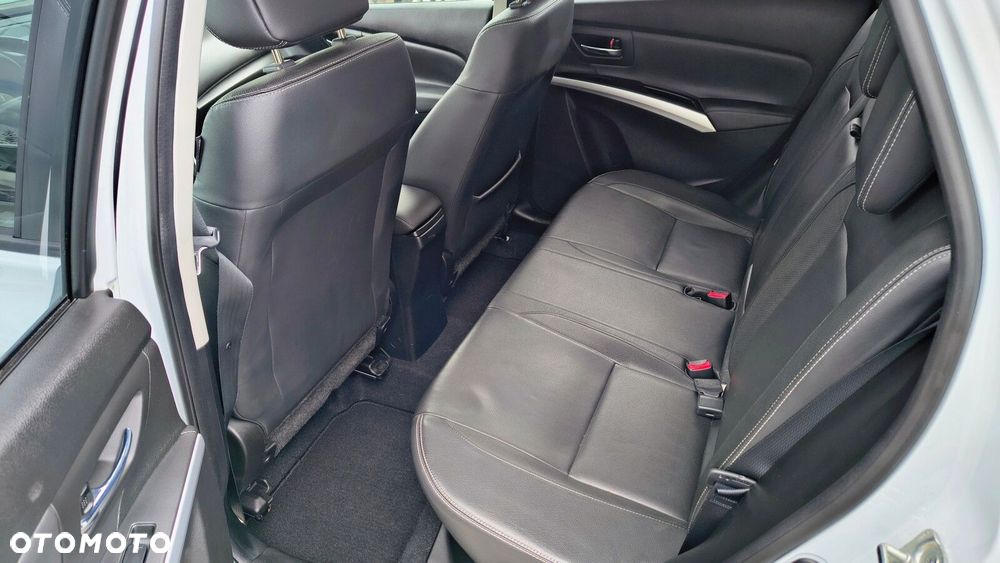 Suzuki SX4 S-Cross - 12