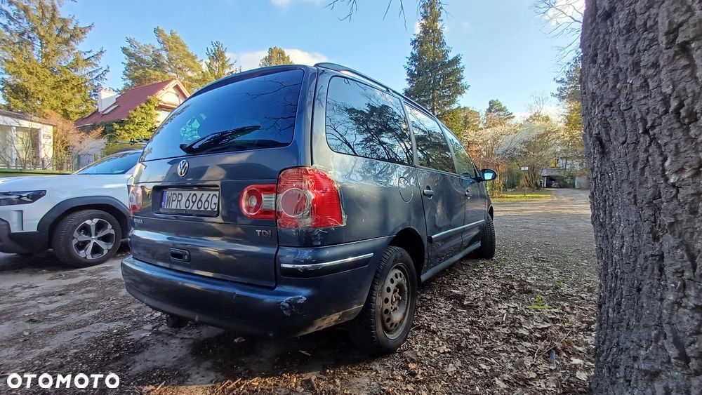 Volkswagen Sharan 1.9 TDI Basis - 15