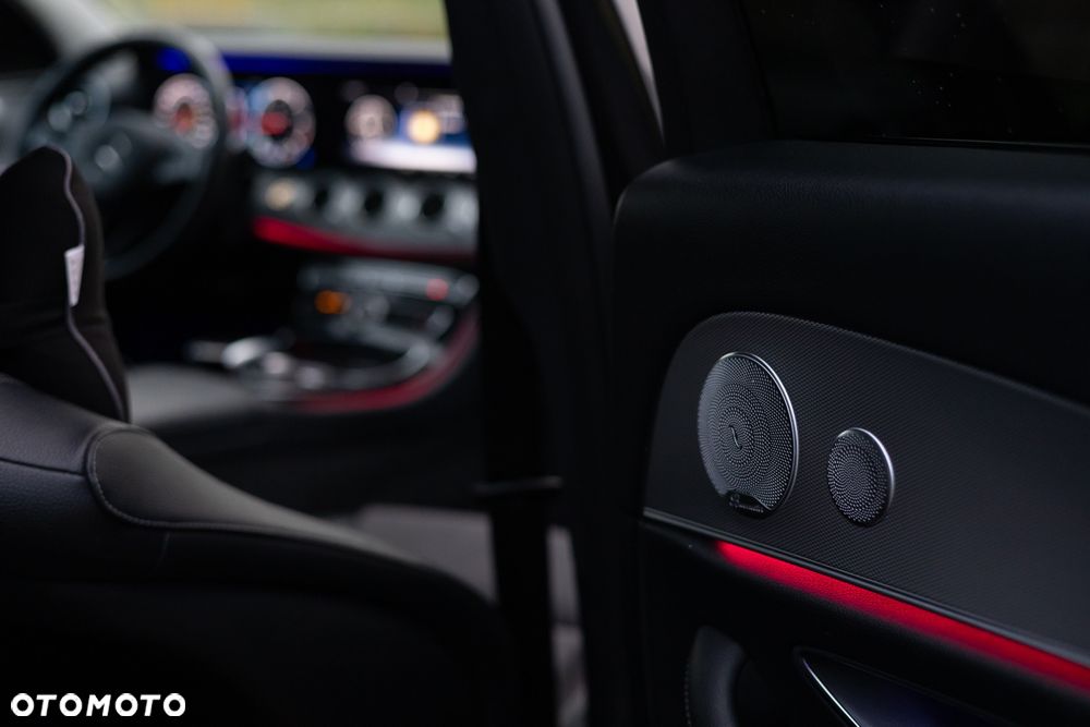 Mercedes-Benz Klasa E 220 d Business Edition 9G-TRONIC - 11